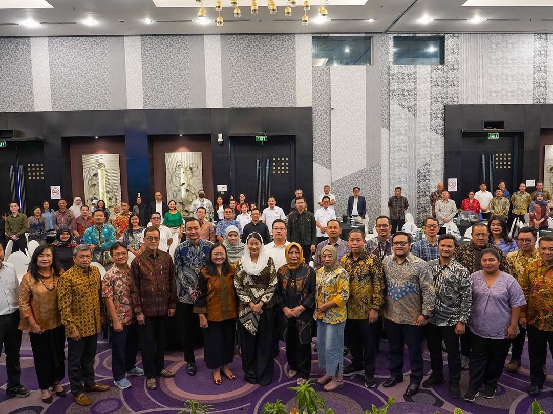 Peserta dan Pemangku Kepentingan